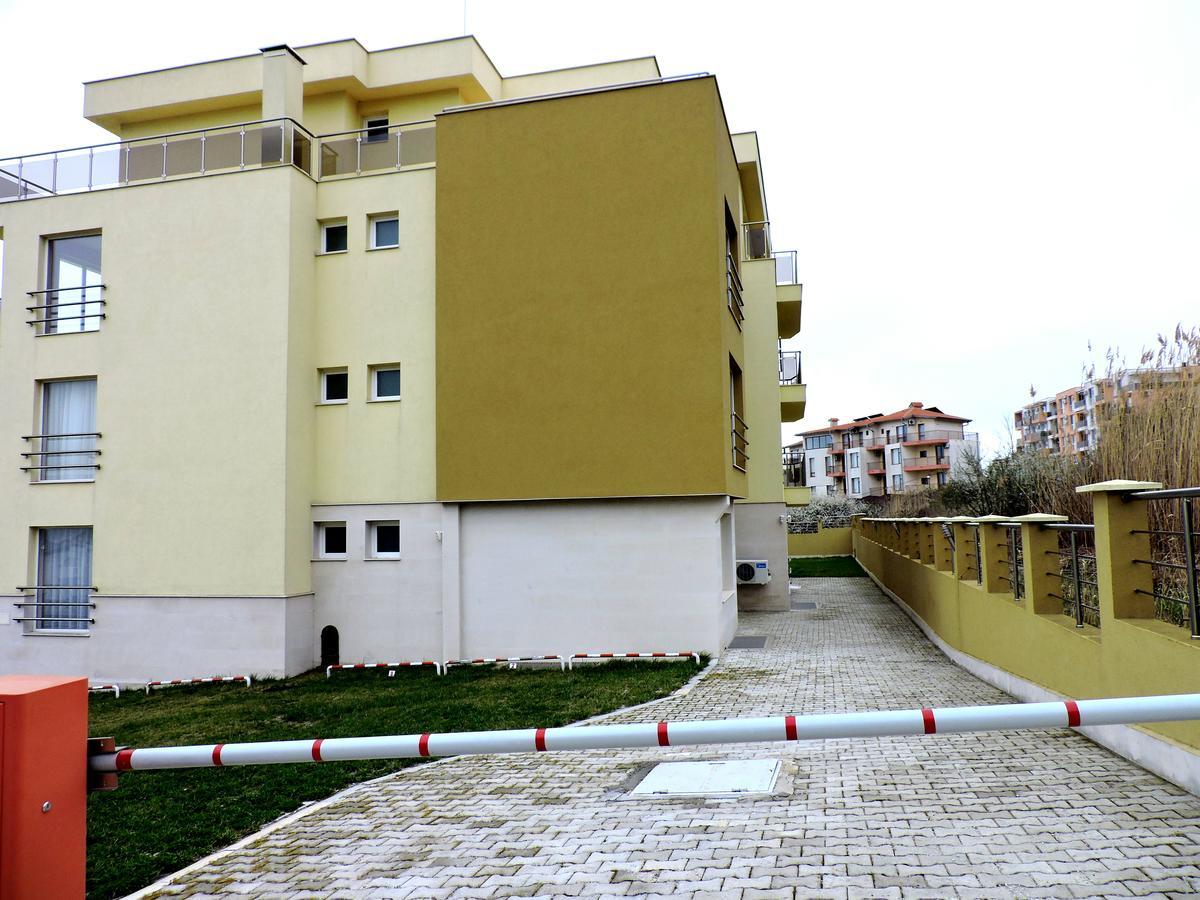 Villa Galina Apartments Бяла Экстерьер фото
